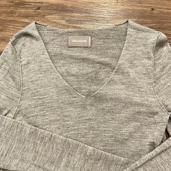 LIKE NEW! Zadig & Voltaire Happy Skull embellished wool sweater. XS. GREY. - Picture 8 of 9